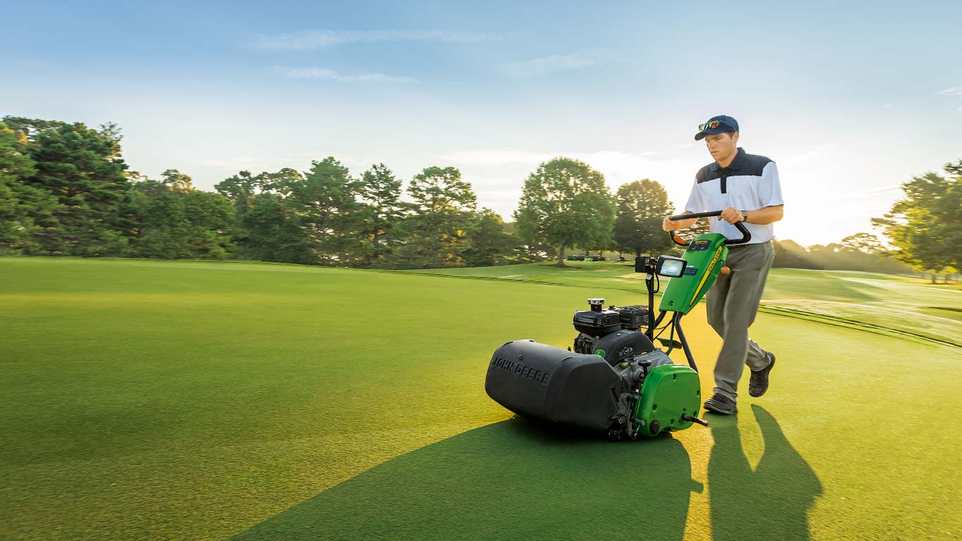 220 E-Cut Hybrid, väljak, golfiväljak, lükatavad golfiväljaku muruniidukid ja murutraktorid, golf ja sport