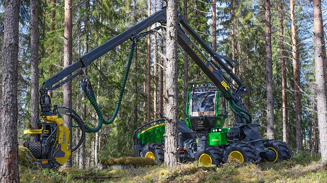 John Deere 1070G